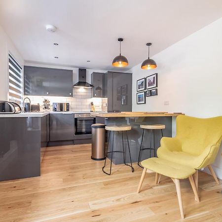 Central Pied-A-Terre Near Harbour St. Andrews Exterior photo
