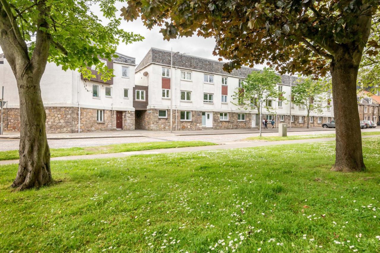 Central Pied-A-Terre Near Harbour St. Andrews Exterior photo