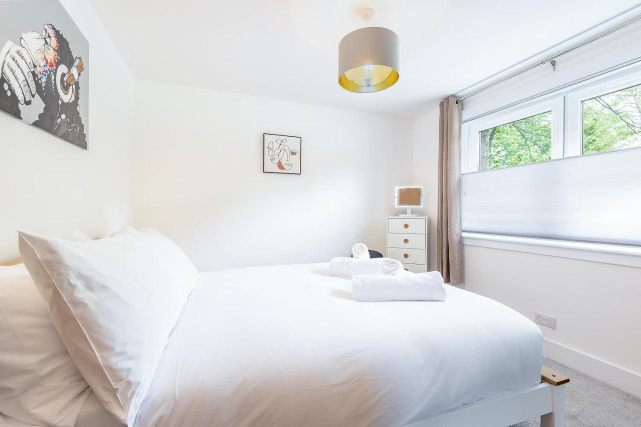 Central Pied-A-Terre Near Harbour St. Andrews Exterior photo