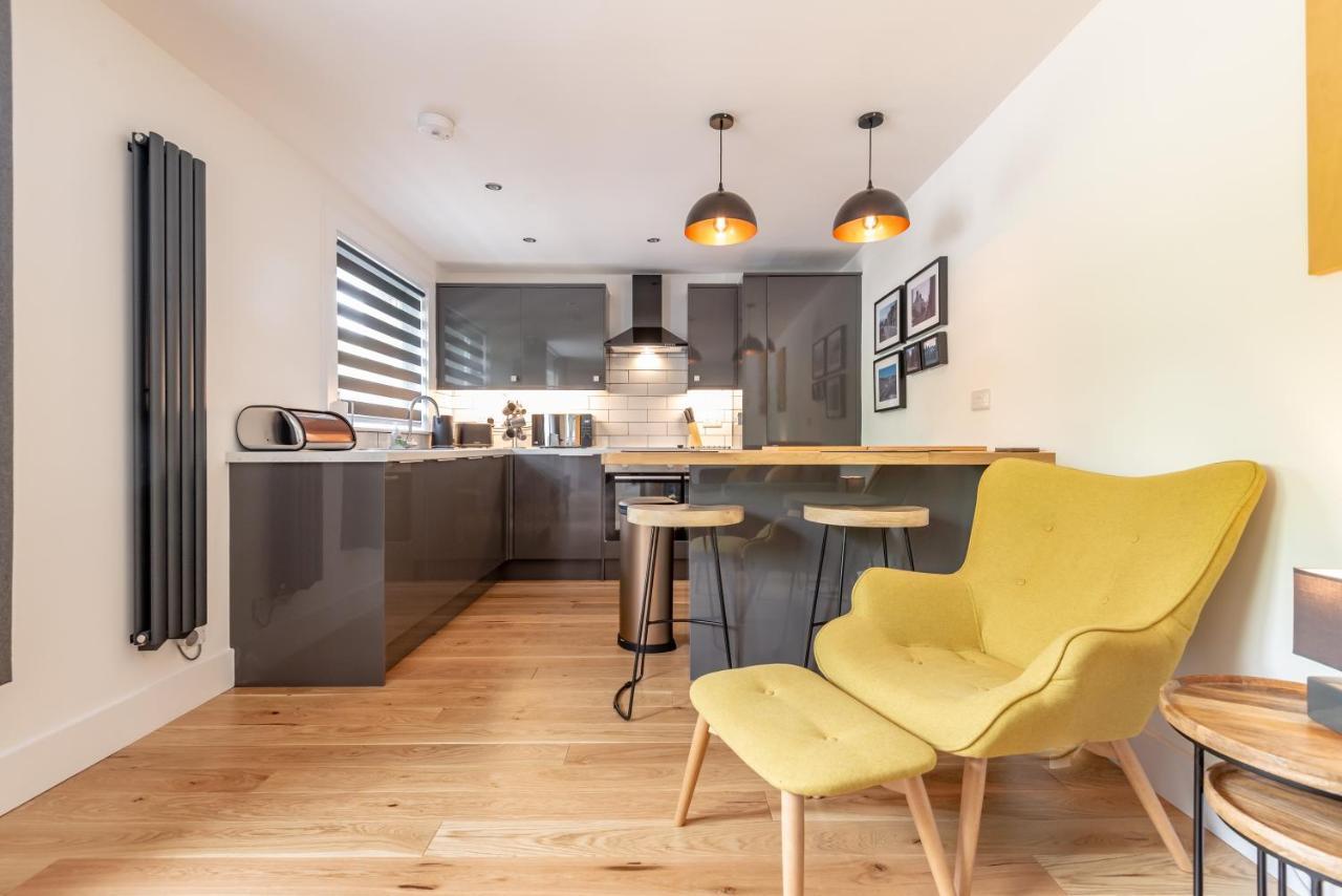Central Pied-A-Terre Near Harbour St. Andrews Exterior photo